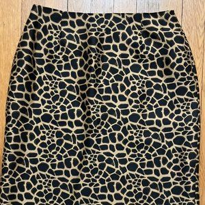 Ann Taylor Size 6 Animal Print Skirt